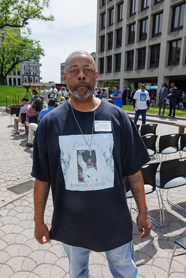 WMD - Wreath Laying - n