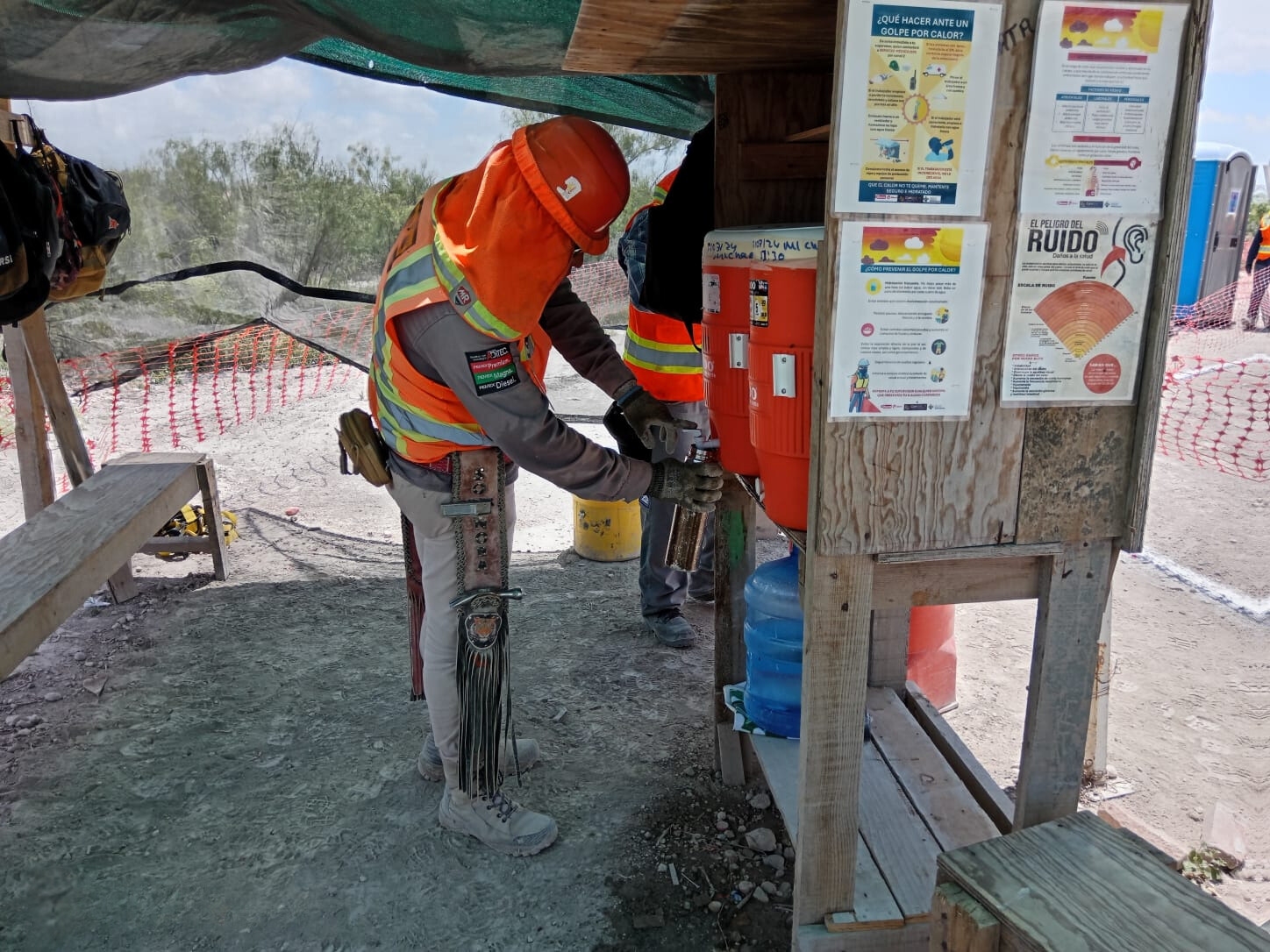 Alberici Constructors, Inc. : hydration station area at an outdoor worksite