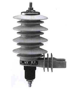 Figure 4. Pole mounted type - lightning arrester