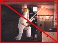 Figure 5: Worker steam cleaning without gloves and face shield