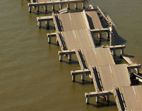 Photo courtesy of FEMA.  This picture shows actual disaster site work conditions and may not illustrate proper safety and health procedures.