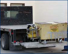 Figure 4. Hydraulic lift raising a mobile tool box.