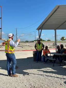 Rogers-O’Brien Construction : onsite cooling stations for rest and recovery